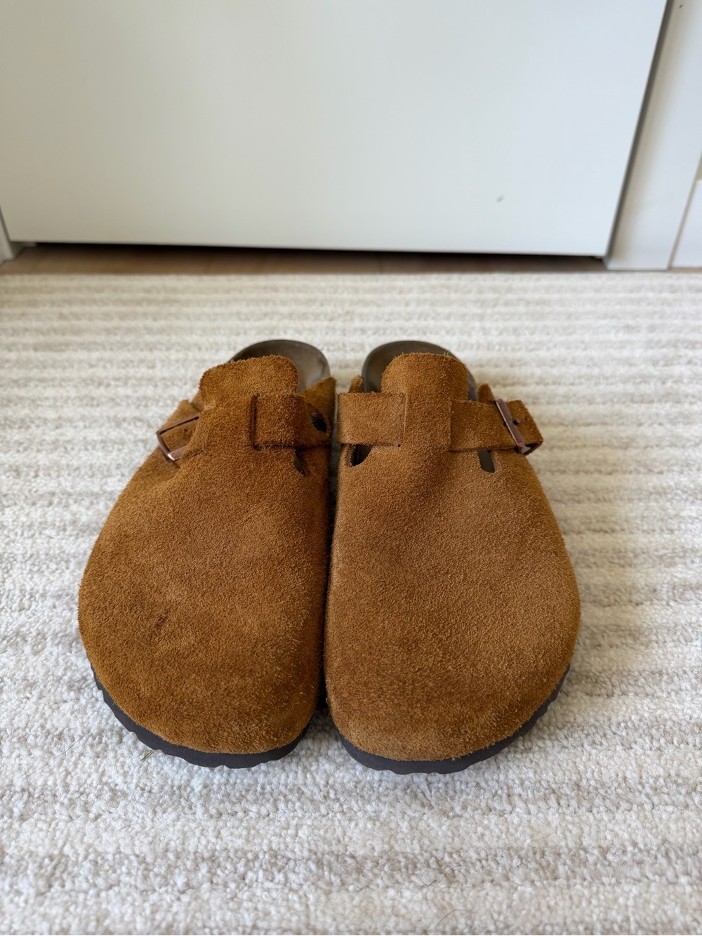 Birkenstock Boston Suede Clogs – Mink
